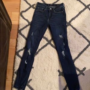 Hollister jeans